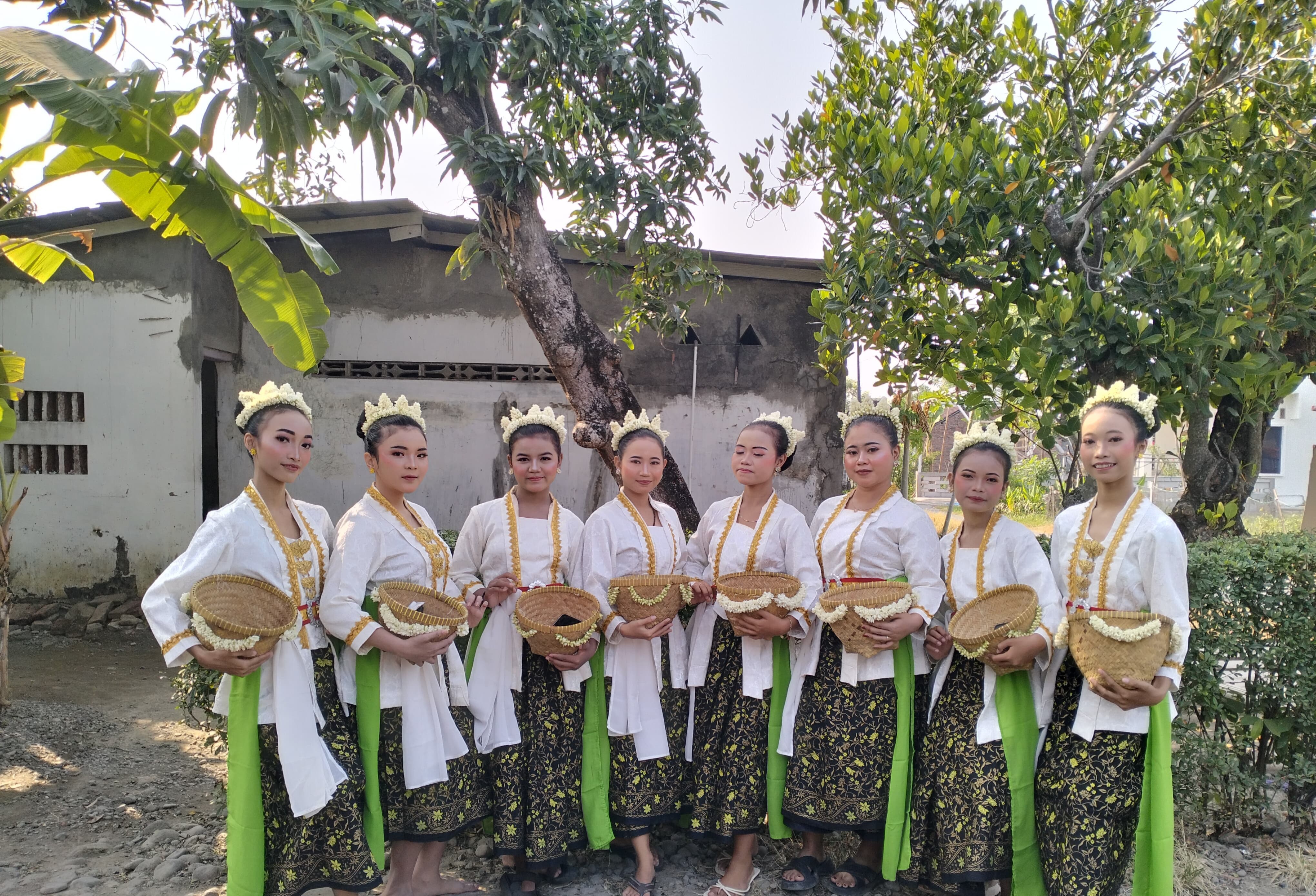 Sedekah Bumi 1